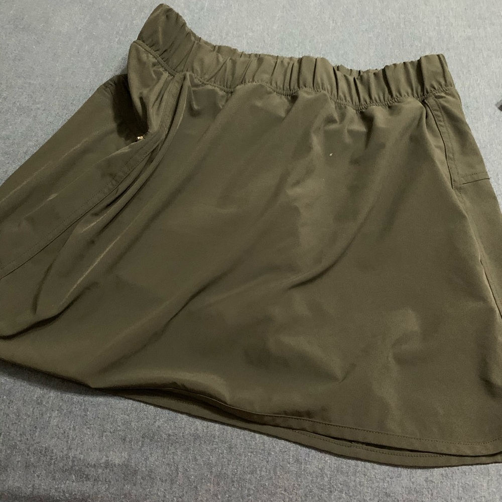 Skort